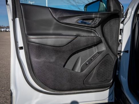 Used 2022 Chevrolet Equinox Premier image 20