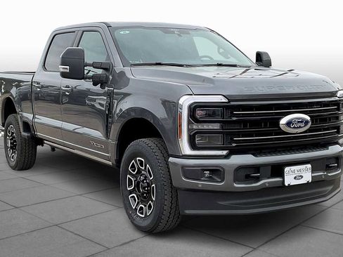 Used 2026 Ford F250 Platinum image 2