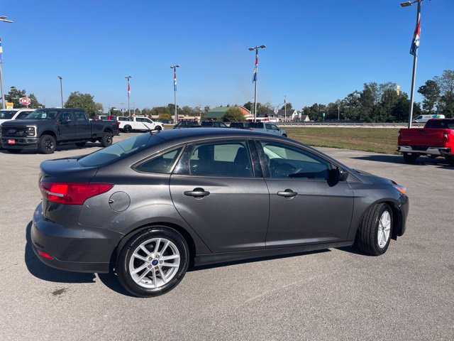 Used 2018 Ford Focus SE w/ Interior Protection Package FWD image 10
