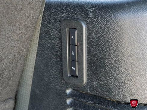 Used 2017 Ford Expedition Limited w/ Equipment Group 301A AWD/4WD image 44