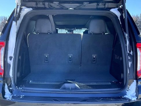 Used 2023 GMC Yukon Denali Ultimate image 24