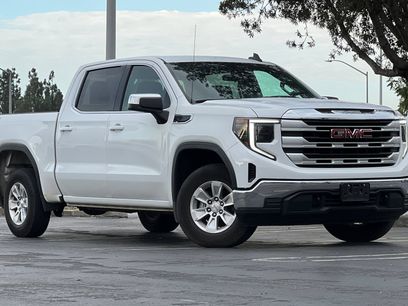 Used 2024 GMC Sierra 1500 SLE