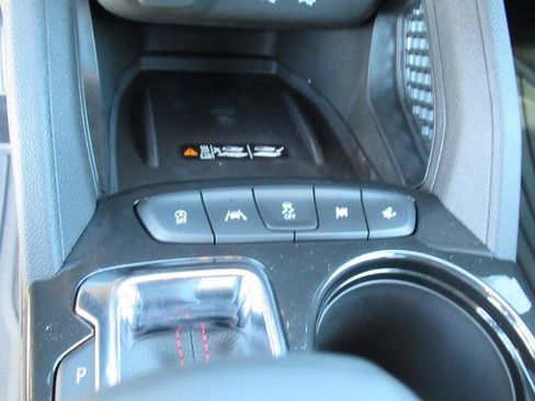 New 2025 Chevrolet TrailBlazer RS w/ Convenience Package image 25