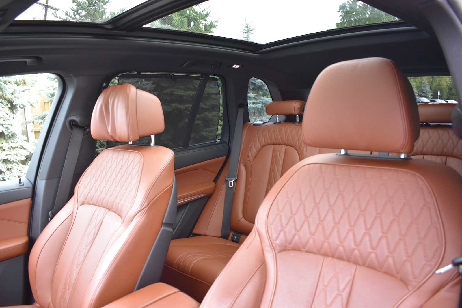 Used 2024 BMW X5 M60i w/ Executive Package AWD/4WD image 9