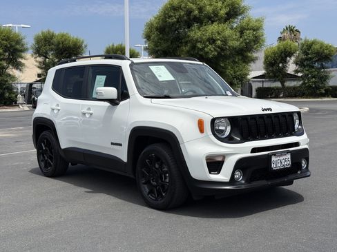 Used 2019 Jeep Renegade Altitude w/ Quick Order Package 2XM FWD image 5