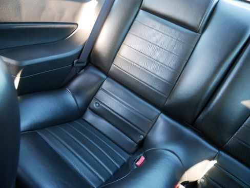 Used 2006 Ford Mustang GT image 12