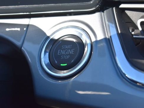 New 2026 Chevrolet Trax LT w/ Sunroof Package image 24