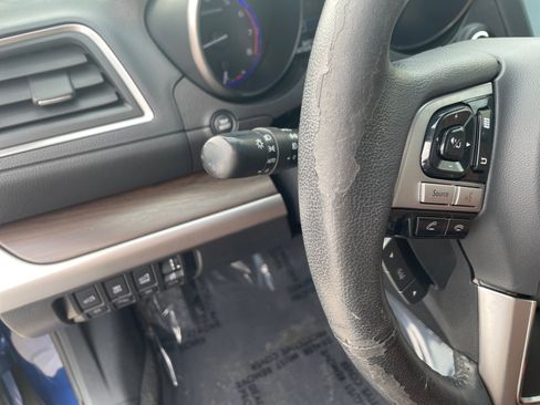 Used 2017 Subaru Outback 2.5i Touring w/ Popular Package #5A image 25