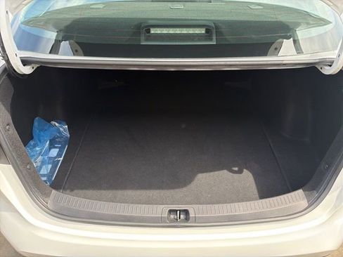 Used 2024 Toyota Corolla LE FWD image 20