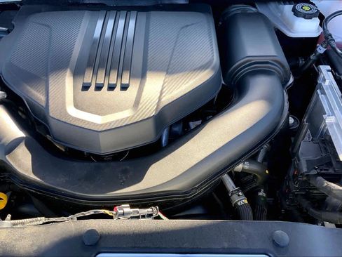 Used 2026 GMC Acadia Elevation w/ Black Edition FWD image 32