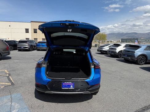 Used 2024 Chevrolet Equinox EV LT w/ LPO, All-Weather Mat Package image 21