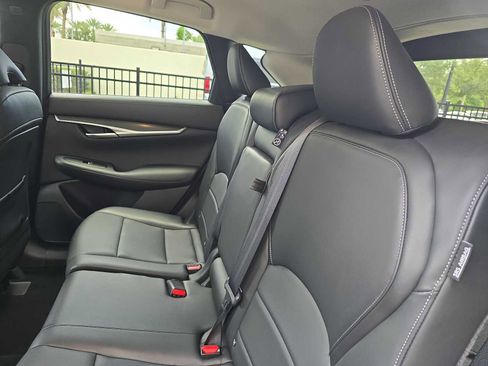 Certified 2025 INFINITI QX50 Pure AWD/4WD image 11