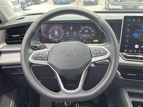 New 2026 Volkswagen Tiguan S AWD/4WD image 11
