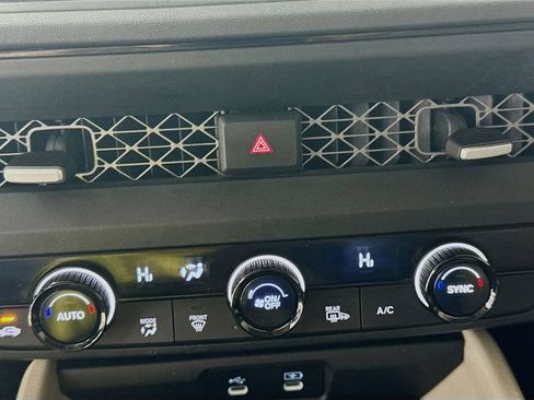 Certified 2023 Honda Accord EX image 20