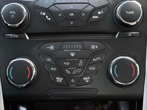 Used 2018 Ford Fusion S image 24