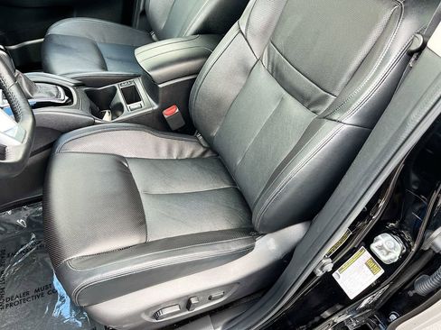 Used 2022 Nissan Rogue Sport SL AWD/4WD image 19