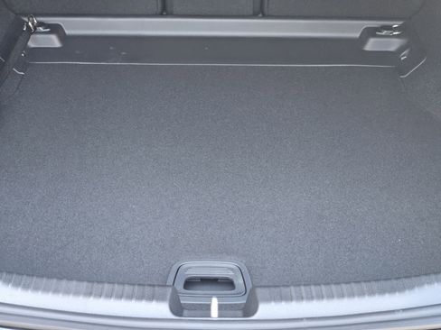 New 2026 Mercedes-Benz C 300 4MATIC Sedan image 31