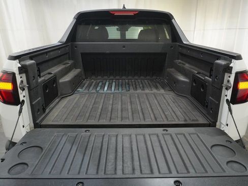 Used 2023 Hyundai Santa Cruz SE image 6