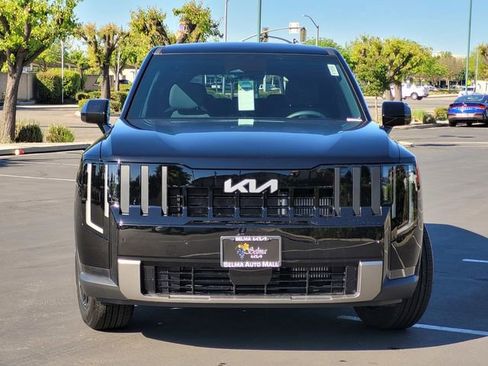 New 2027 Kia Telluride LX FWD image 2