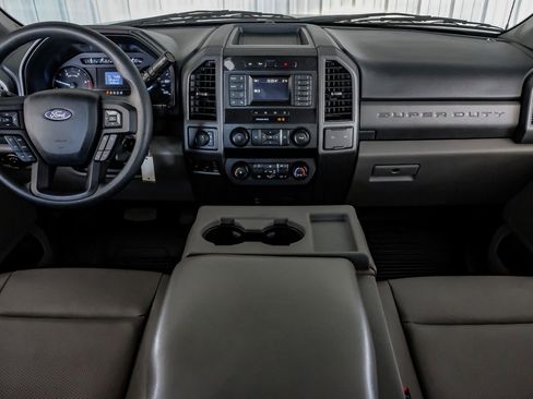 Used 2021 Ford F550 4x4 Crew Cab Super Duty w/ Power Equipment Group image 12