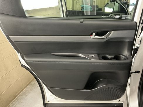 Used 2021 Hyundai Palisade SEL w/ Premium Package FWD image 27