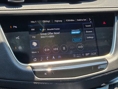 Certified 2023 Cadillac XT5 Sportv w/ Technology Package AWD/4WD image 18
