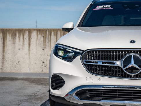 Certified 2024 Mercedes-Benz GLC 300 4MATIC image 7