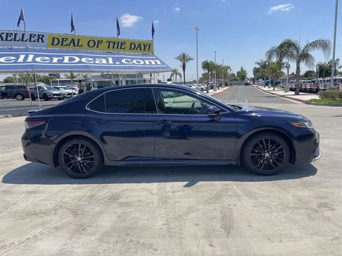 Used 2022 Toyota Camry XSE w/ Navigation Package FWD image 9
