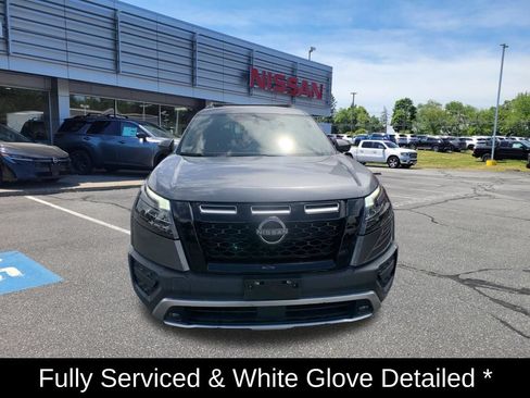 Used 2023 Nissan Pathfinder Rock Creek AWD/4WD image 9
