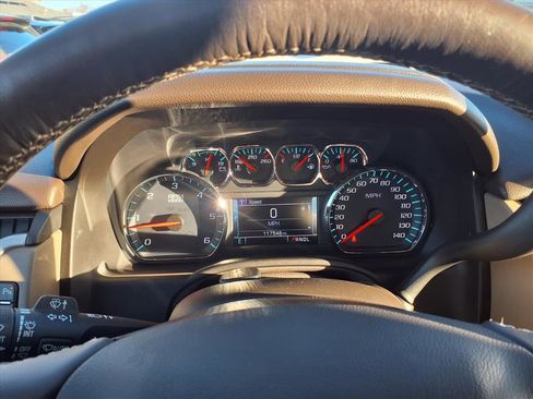 Used 2017 GMC Yukon SLT w/ Open Road Package image 11