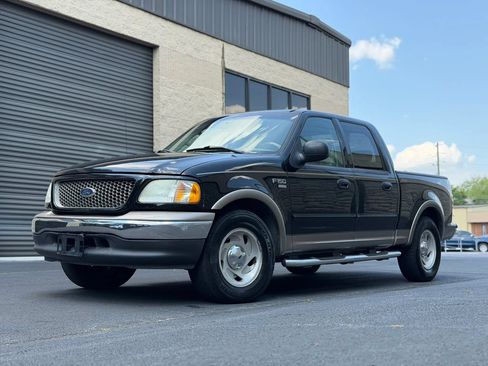Used 2003 Ford F150 Lariat RWD image 38