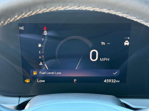 Used 2024 Buick Envista Sport Touring image 25