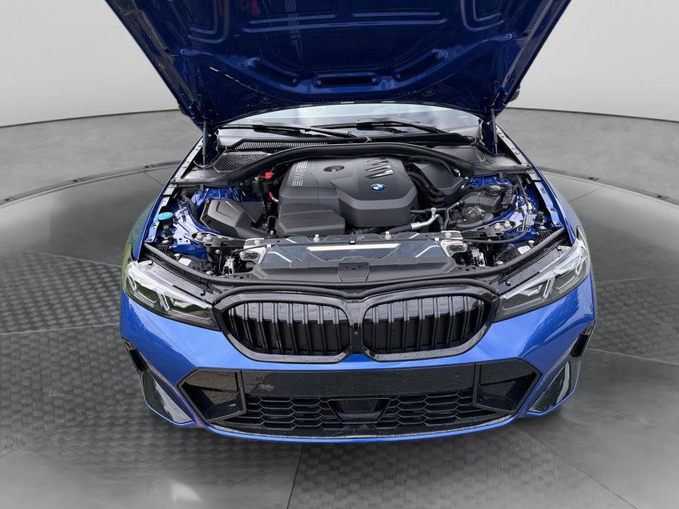 New 2026 BMW 330i xDrive Sedan w/ M Sport Package AWD/4WD image 16