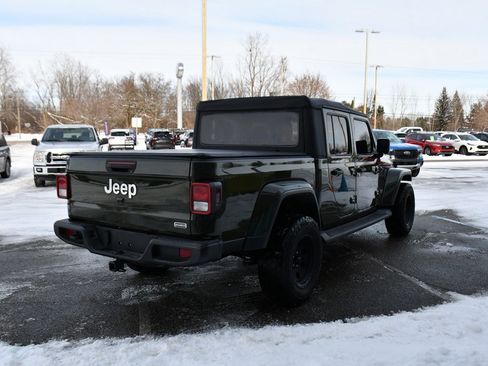 Used 2022 Jeep Gladiator Overland w/ Cold Weather Group image 6