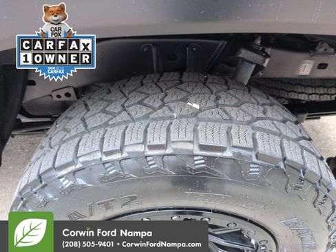 Used 2020 Toyota Tacoma TRD Off-Road AWD/4WD image 30