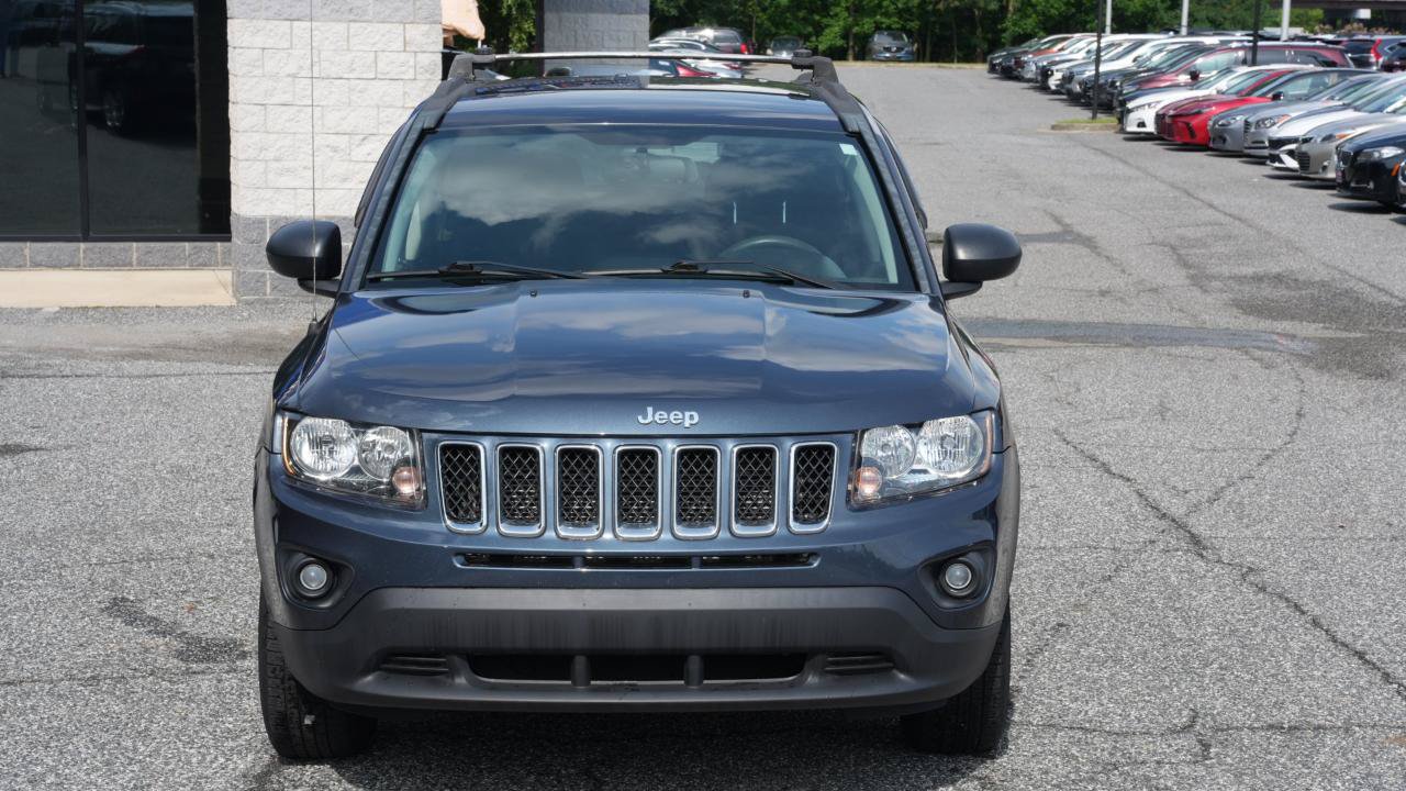 Used 2014 Jeep Compass Sport FWD image 2