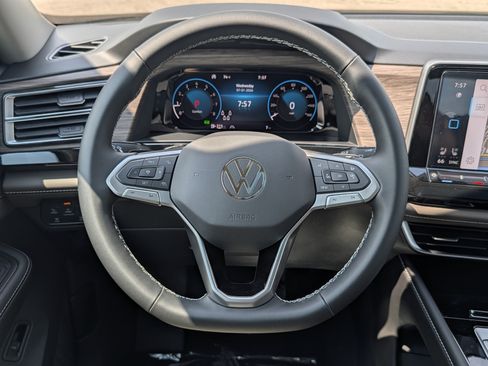 New 2026 Volkswagen Atlas SEL AWD/4WD image 11