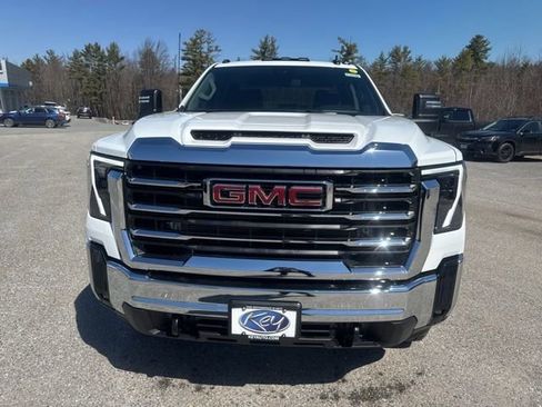 New 2026 GMC Sierra 2500 SLE w/ SLE Convenience Package AWD/4WD image 2