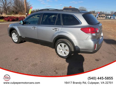 Used 2011 Subaru Outback 2.5i Premium w/ All-Weather Pkg image 3