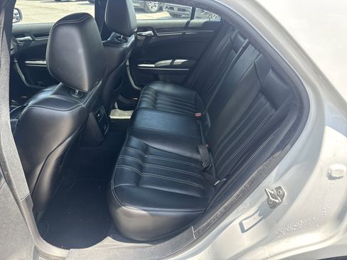 Used 2021 Chrysler 300 S RWD image 12