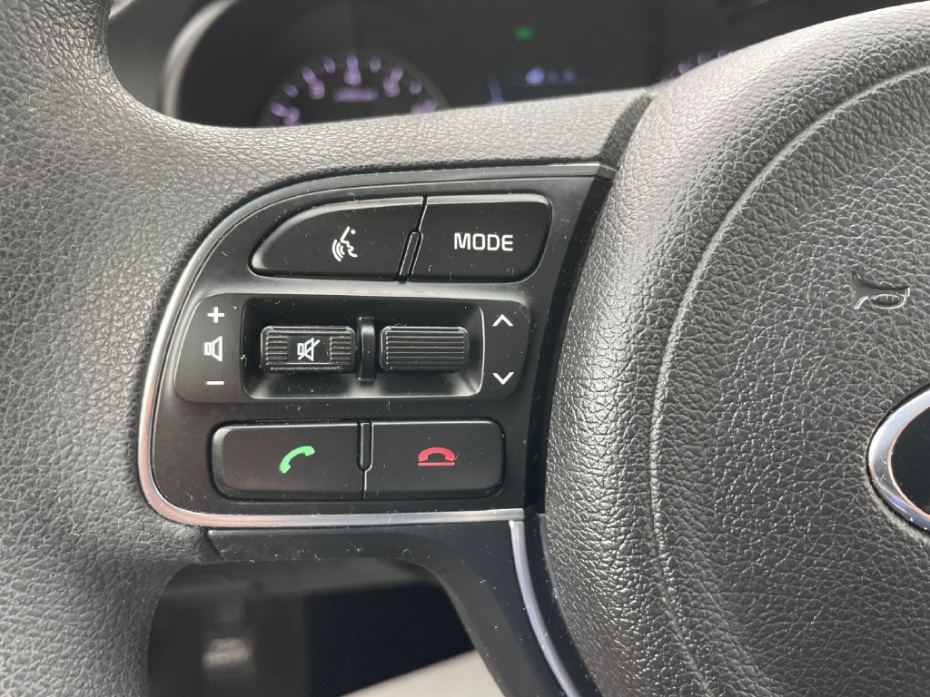 Used 2016 Kia Optima LX FWD image 33