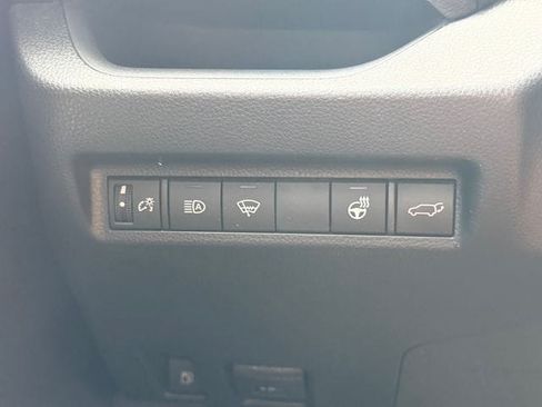 Certified 2020 Toyota RAV4 XSE w/ XSE Grade Weather Package AWD/4WD image 31