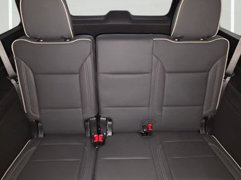 New 2026 Chevrolet Suburban Premier w/ Sun And Tow Package image 33