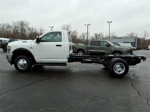 New 2026 RAM 3500 Tradesman image 4