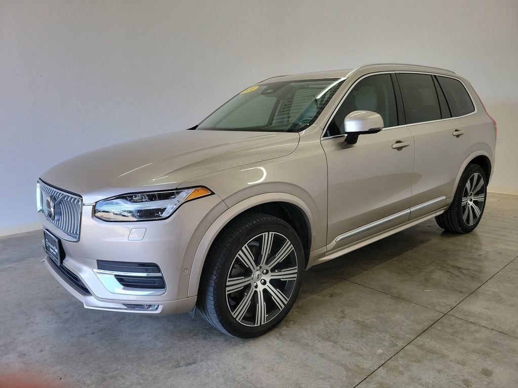 Used 2024 Volvo XC90 B5 Plus w/ Protection Package Premier AWD/4WD image 34