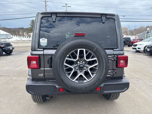 New 2026 Jeep Wrangler Sahara image 4