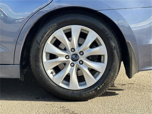 Used 2015 Subaru Legacy 2.5i Premium image 28