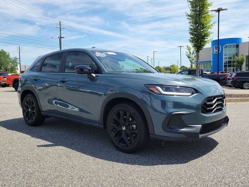 Certified 2024 Honda HR-V Sport image 3