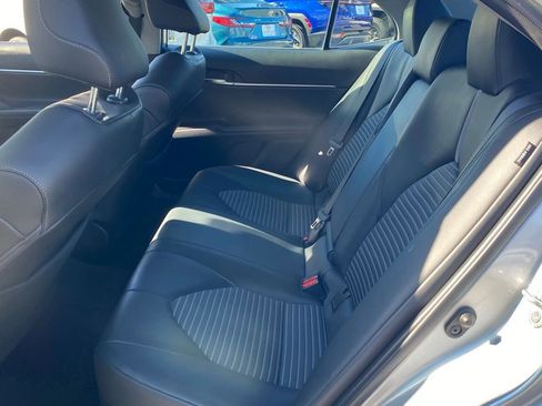 Used 2023 Toyota Camry SE image 8