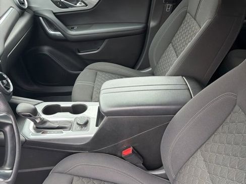 Used 2021 Chevrolet Blazer LT image 11